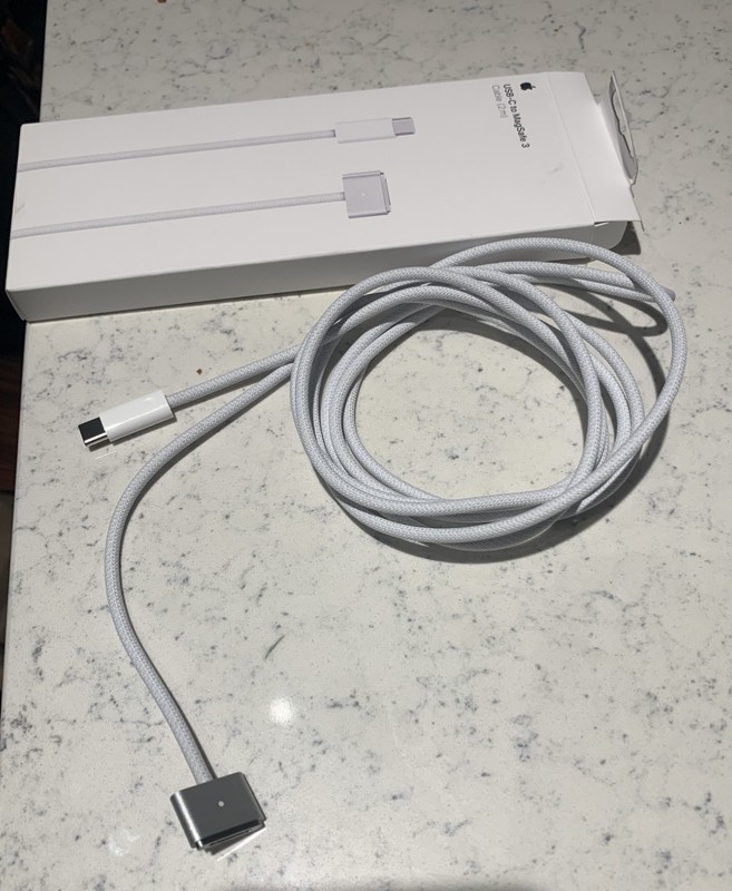 apple usb-c to magsafe 3 cable 2 m gallery