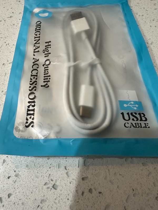 High Quality 3ft. (1m) USB C to USB Cable - White gallery