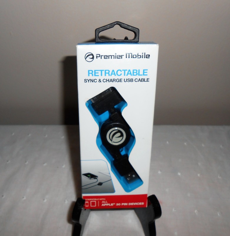 USB RETRACTABLE SYNC & CHARGE CABLE