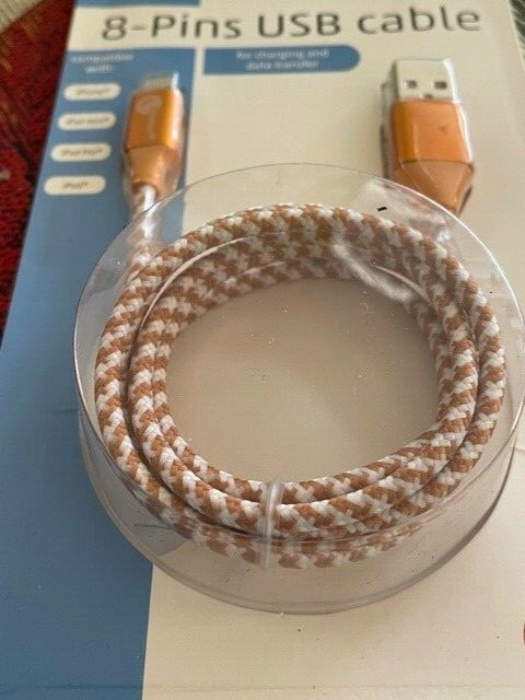 Sologic iPhone Ipad MINI & PRO IPOD 8 PIN Cloth Cable USB Charging Cord 1M G/W gallery