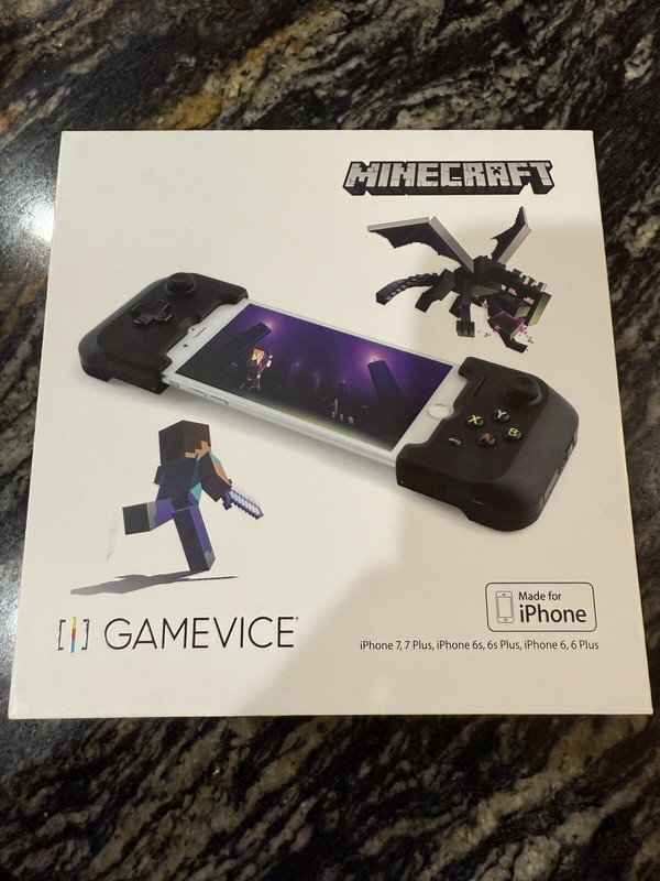 Minecraft GameVice For IPhone 7,7 Plus, 6s, 6sPlus GV157MUS
