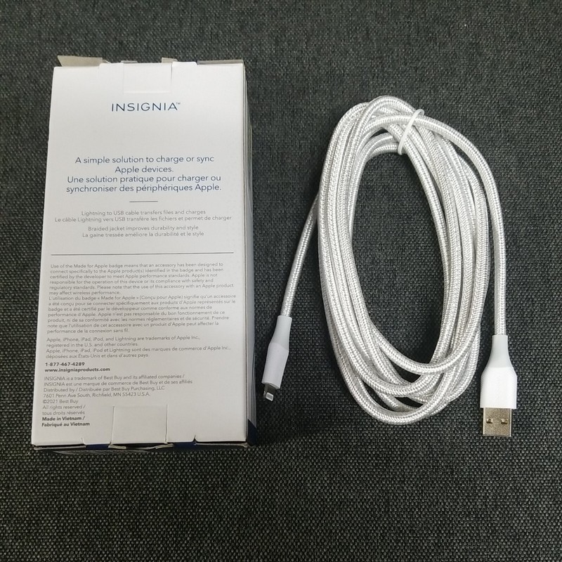 Insignia Apple MFi Certified 3m (10 ft.) Braided Lightning to USB-A Cable gallery