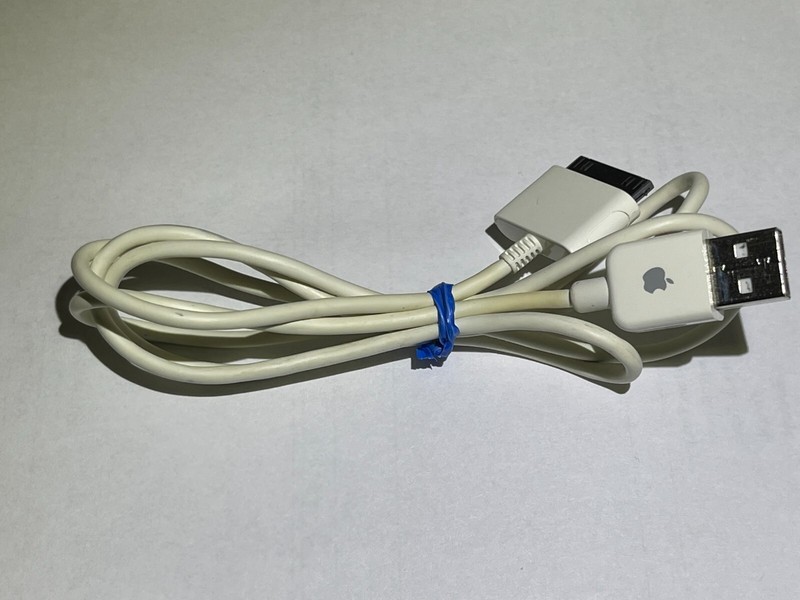 Original Apple USB Data Sync Cable Cord Charger F iPod iPad iPhone 1 2 3 4 Touch gallery