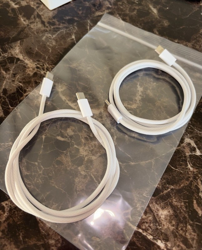 2 Pack Apple iPhone & Samsung USB C to C Fast Charge Charging Cables (3ft) gallery