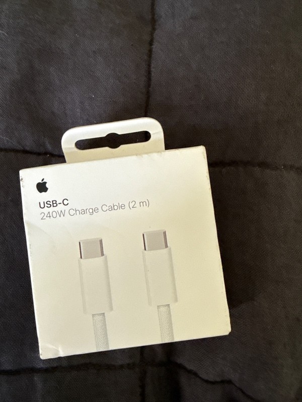 Apple 240W USB-C Charge Cable, 2m – New in sealed box