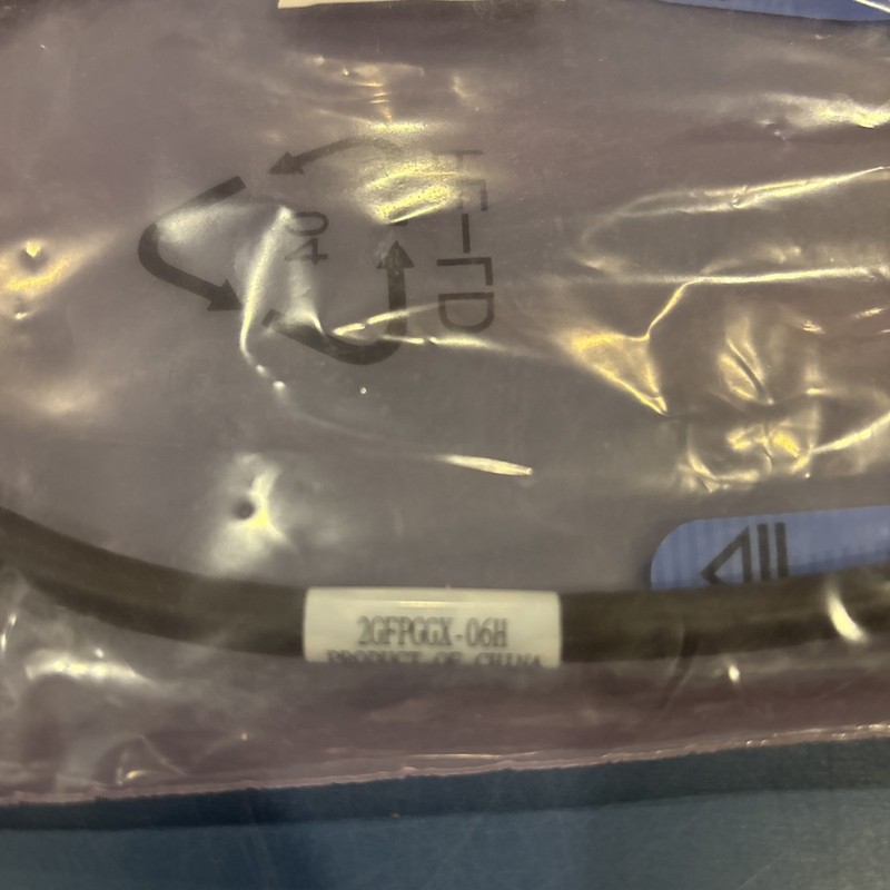 2GFPGGX-06H EXTERNAL MINI SAS CABLE 0.5M (20") 408765-001, 407344-001 W8-2(8) gallery