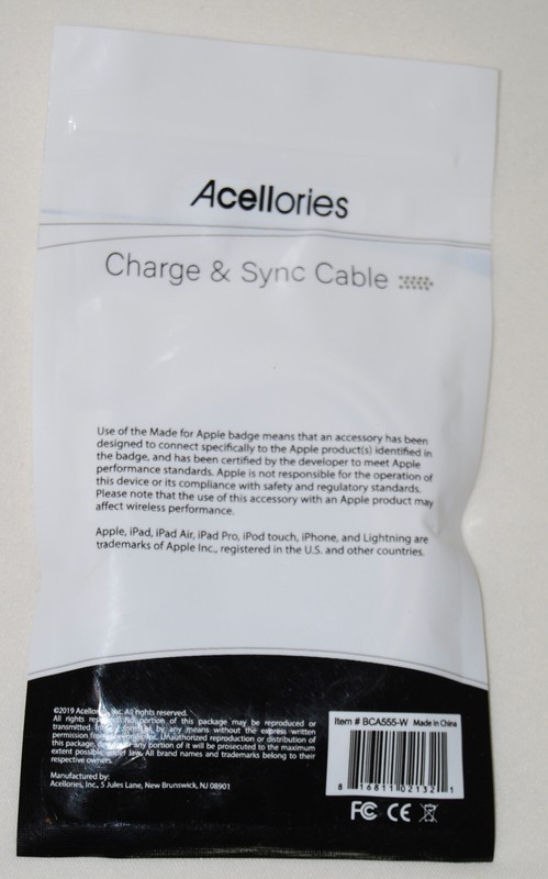 New Acellories White USB Male to 8 Pin Male Charging & Sync Cable 3ft Long gallery