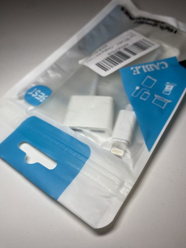 Original Accessories Apple Mfi USB-C Charging + Music Adapter Splitter gallery