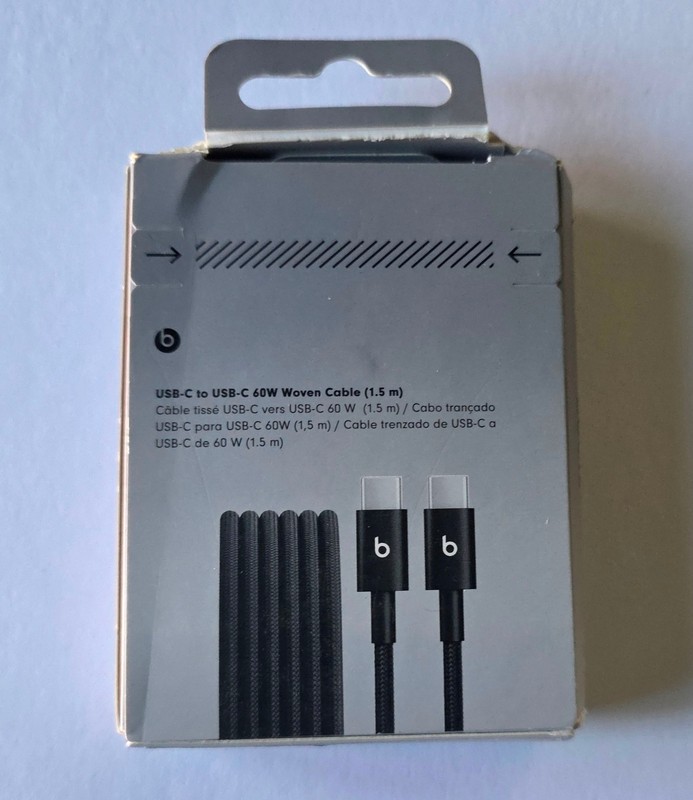 NEW Original Black Apple Beats USB-C to USB-C 1.5m (5ft) Woven Cable MDGA4LL/A gallery