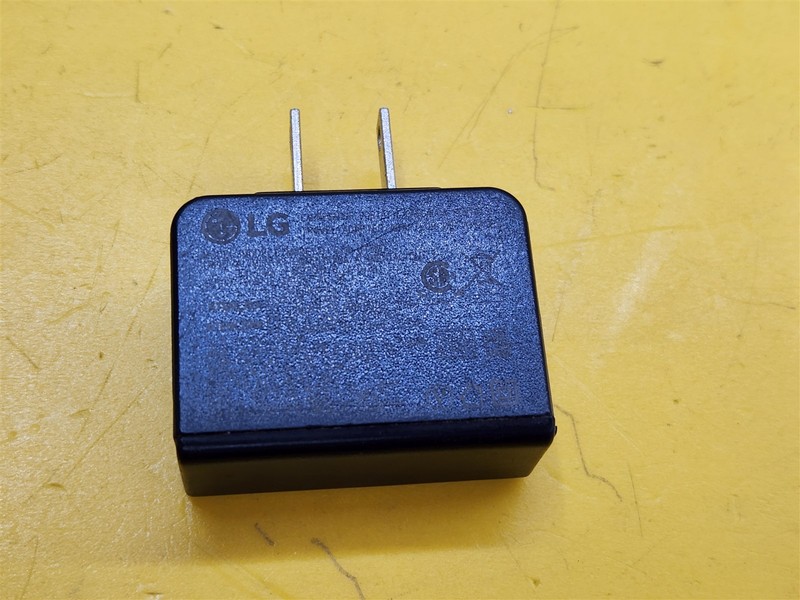 ⭐️⭐️⭐️⭐️⭐️ LG Power Adapter Cube STA-U17WD 5.1V DC 0.7A gallery