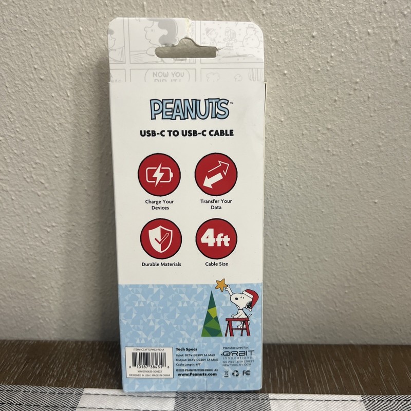 Peanuts Snoopy USB C To USB C Cable 4 Ft Christmas Holiday Charging Cord TREE gallery