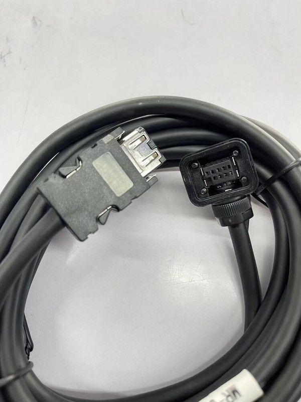 1pc new encoder cable MR-J3ENCBL2M-A2-L gallery