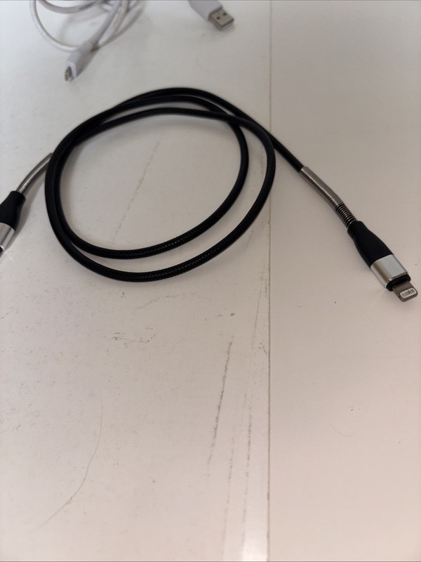 Lot Of 8 Various Charger Cords gallery