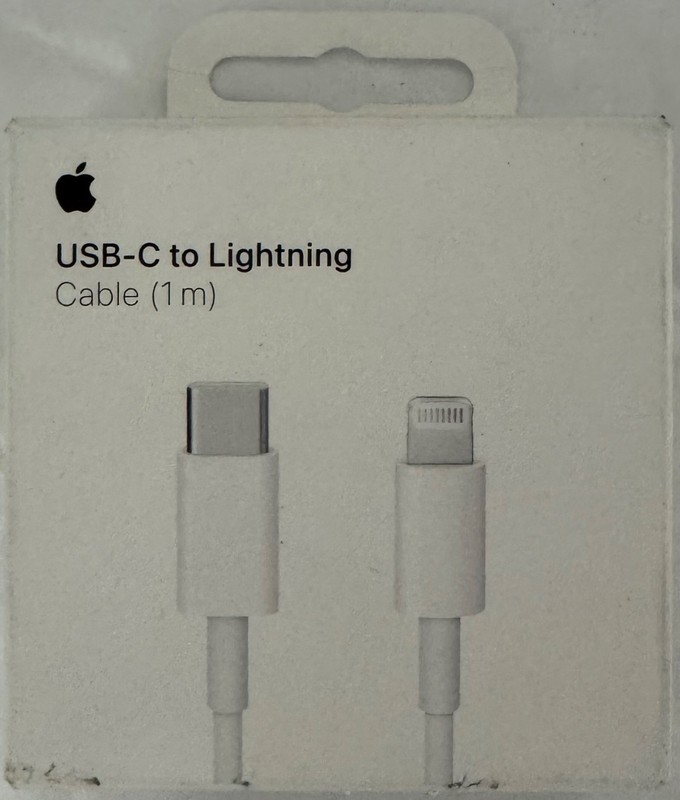 Genuine Apple USB-C to Lightning Cable (1 m) **Open Box**See Photos**