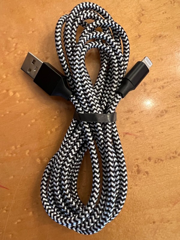 12 iPhone fast, heavy duty Charging Cables 6Ft Below wholesale! BEST PRICE! gallery