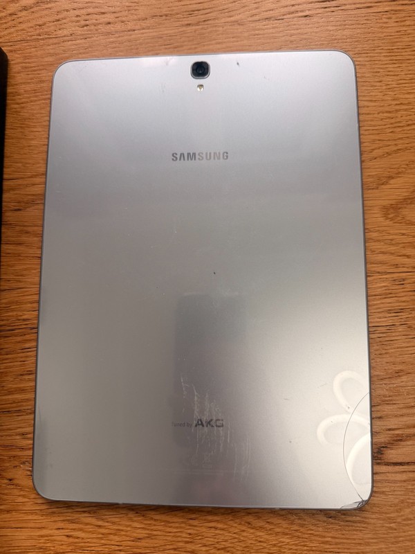 Samsung Galaxy Tab S3 - For Parts - with USB Cable and Pen gallery