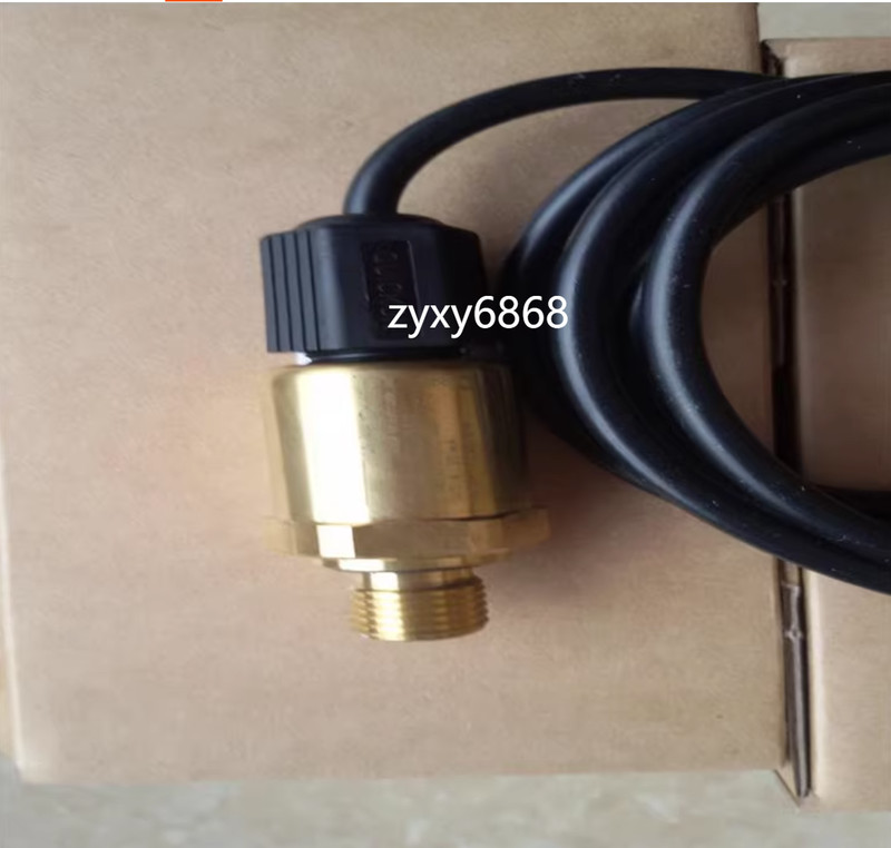 1PC New 508.931003070 Pressure Transmitter 0...16bar 4-20mA