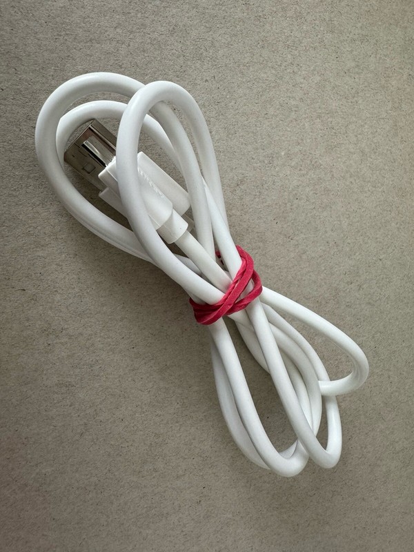 AUKEY Micro USB to USB Cable - White - 32" - Excellent Clean Condition gallery