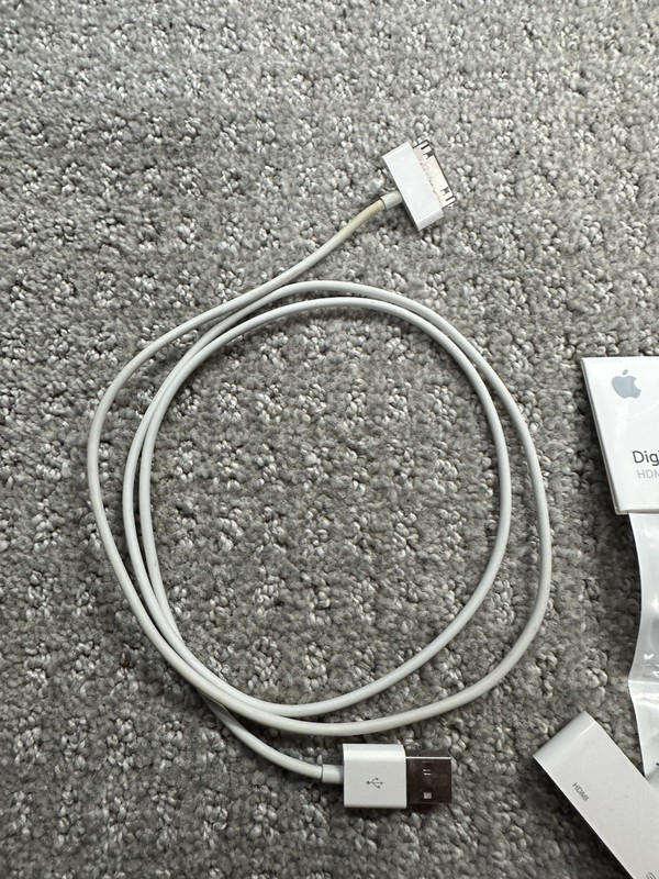 Apple 30 Pin Adapters gallery