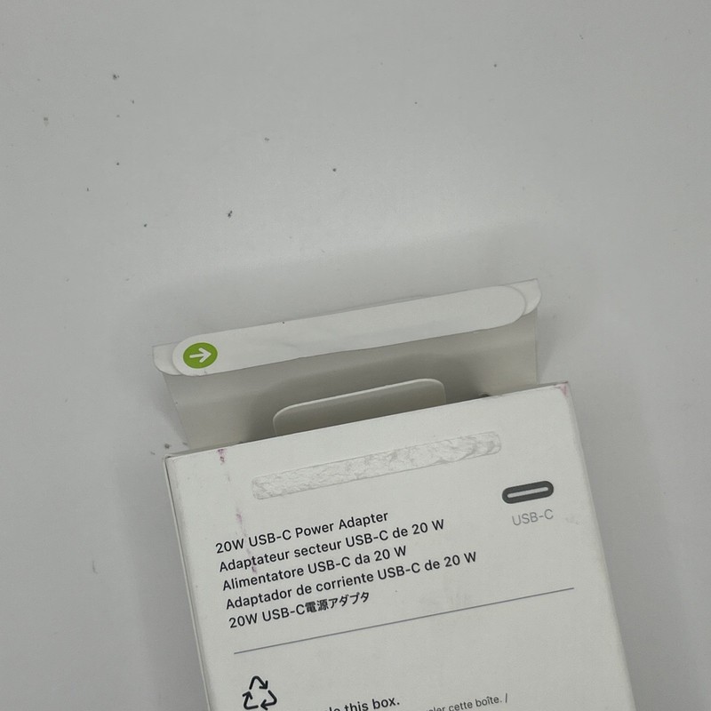 Apple USB-C 20W Power Adapter Fast Charger Wall Plug New Open Box gallery
