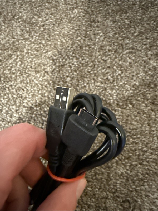 Original LG USB to 18-pin Charge Sync Data Cable for Chocolate enV VX8500 VX9900 gallery