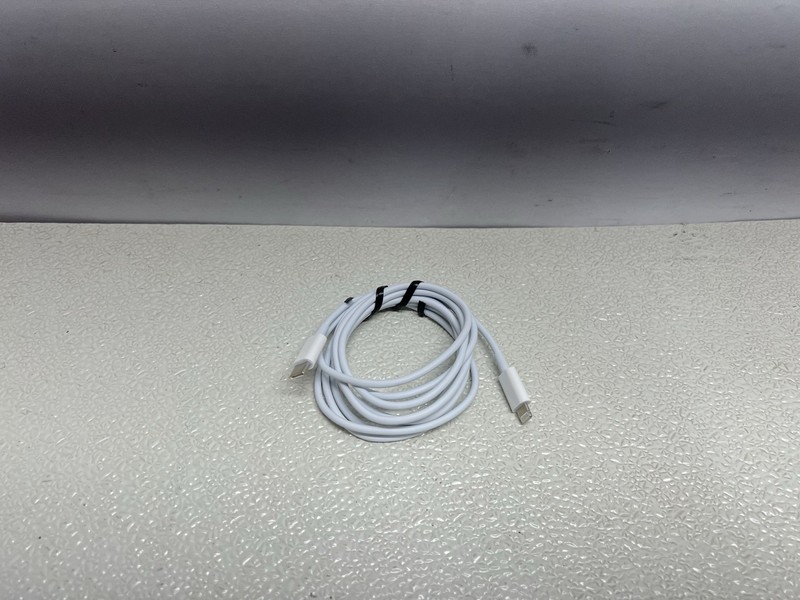 Apple – 6.6′ (2M) USB Type C-to-Lightning Charging Cable – White –