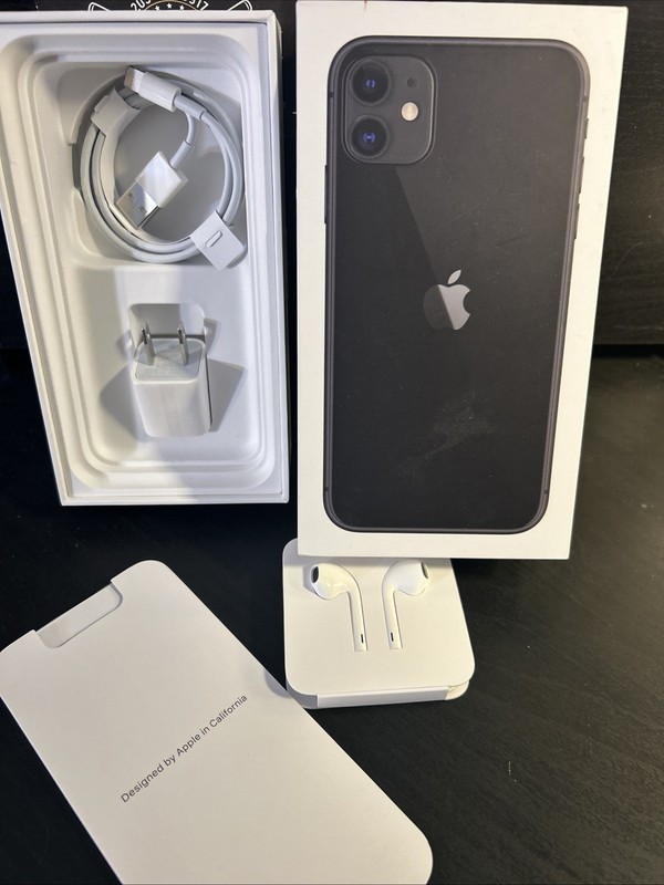 iPhone 11 Earbuds Charge Cable Charge Block And Empty Box Never Used NEW