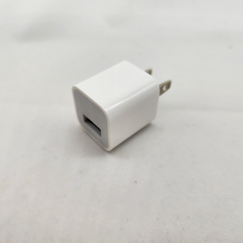 Apple White Wall USB Adapter 100/240V