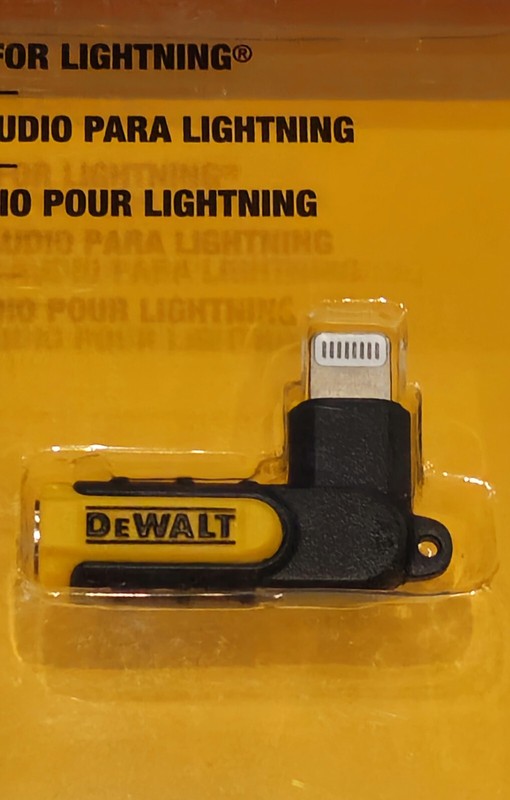 Brand New DEWALT 90 Degree 3.5 MM Adapter For iPhone, iPad, iPod gallery