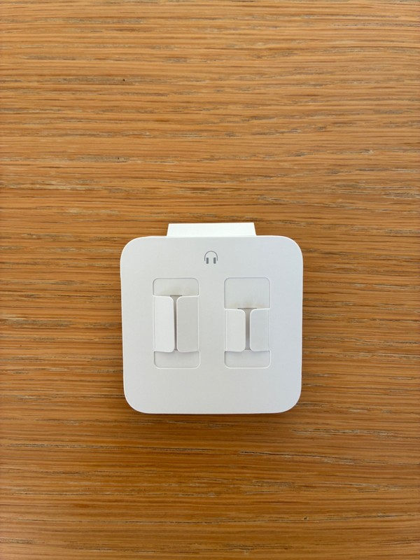 Apple USB Wall Charger, Lightning Cable, and EarPods bundle gallery