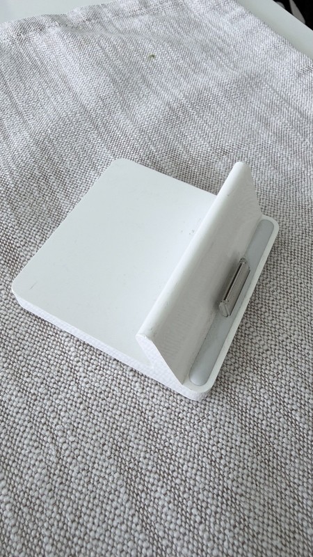 Apple Charge Old Base