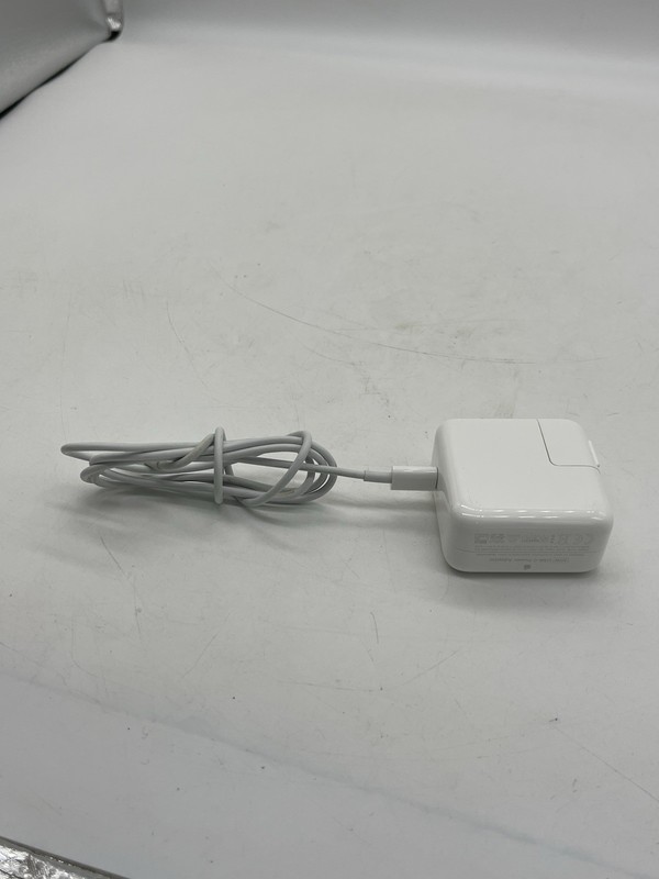 GENUINE OEM Apple 30W A2164 & USB-C Power Adapter MY1W2AM/A & USB C Cable