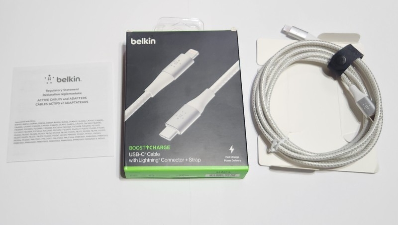 Unused White Belkin Boost Charge Braided USB-C to Lightning Cable 6.6ft/2M