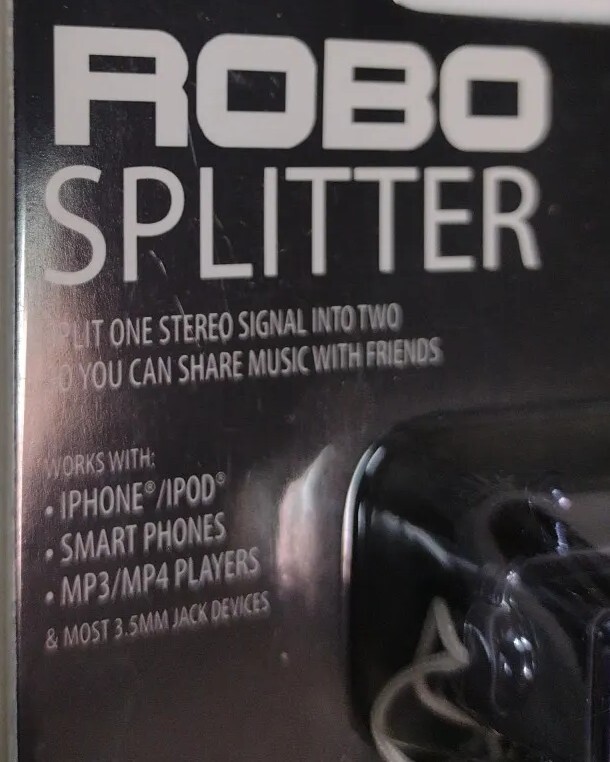 Robot ROBO Splitter Dual 3.5mm Audio Jacks Adapter BLACK Music Connect Tunes NEW gallery