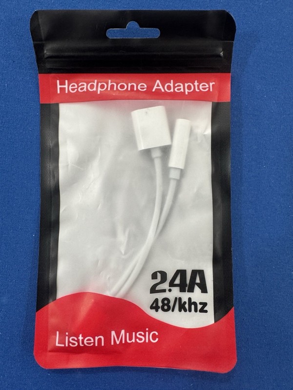 Phone Audio Adapter 3.5mm Headphone & Charging Splitter White gallery