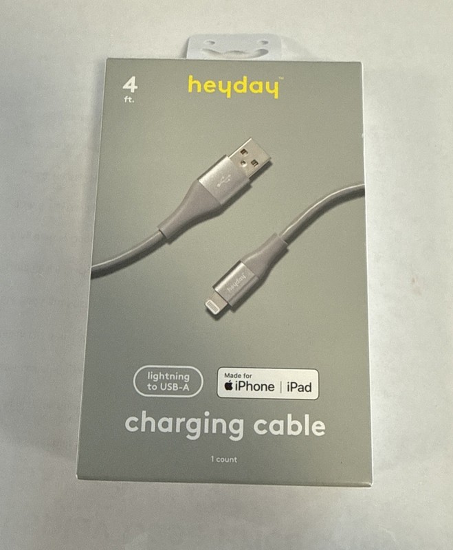 Charging Cable 4ft Lighting to USB-A Braided Cable – heyday™ MFi-Certified. NIB