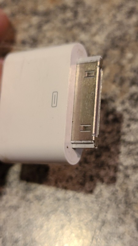 OEM Apple 30 Pin To Lightning Adapter A1468 Connector 30-PIN to HDMI A1388 (Y8) gallery