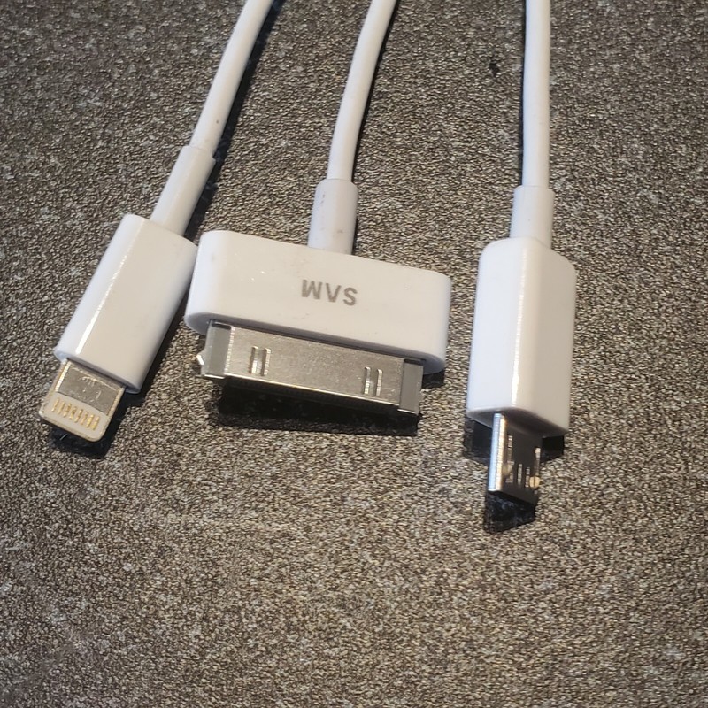 3 in 1 multi Charger Cable USB A male to 8 Pin I phone, micro USB, 30 Pin iPod gallery