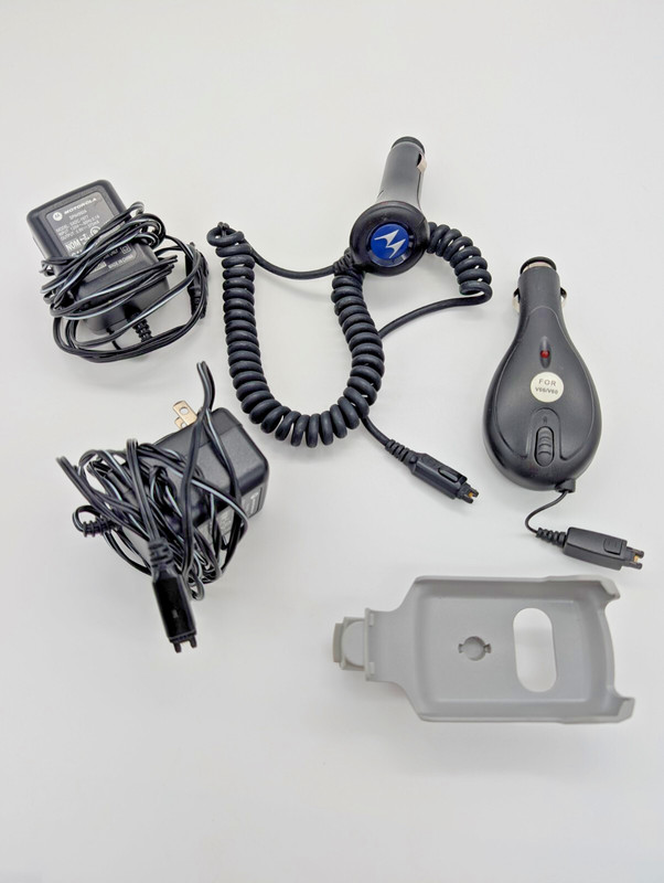 Genuine Motorola Acccessories for V60 V66 Flip Phone Charger Car Cord Holder