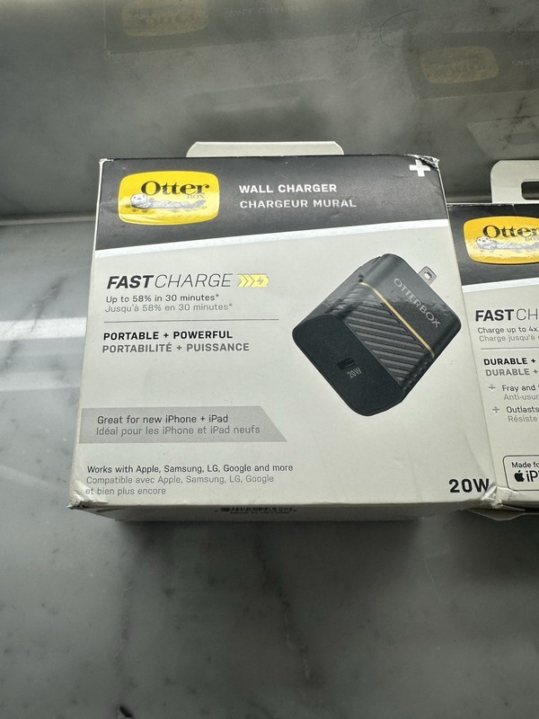 OTTERBOX Apple 8-Pin Charging Cable + USB Wall Charger Bundle OEM New gallery