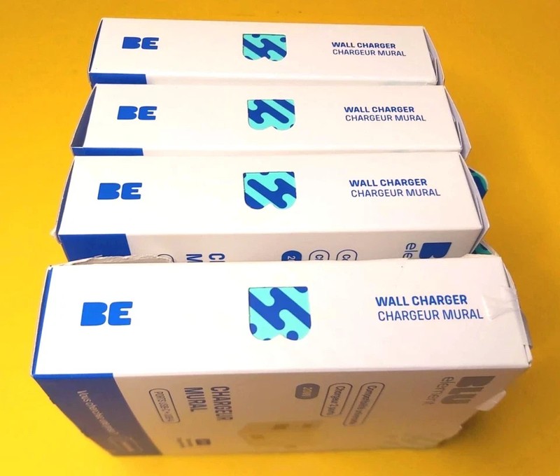 🔥STORE RETURNS🔥 LOT OF 4x WHITE & BLACK BLU ELEMENT WALL CHARGER USB-A USB-C gallery