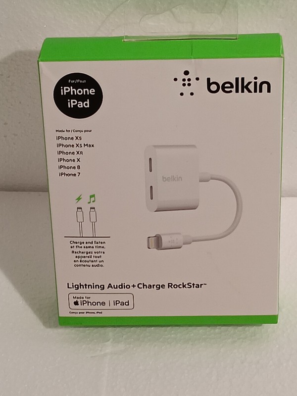 Belkin Audio + Charge Rockstar Adapter For iPhone - White Brand New gallery