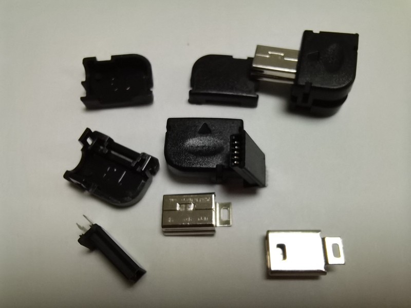 50 pcs 10 Pin Mini USB Plug Male Socket Connector Plastic for Philips 90 Degree gallery