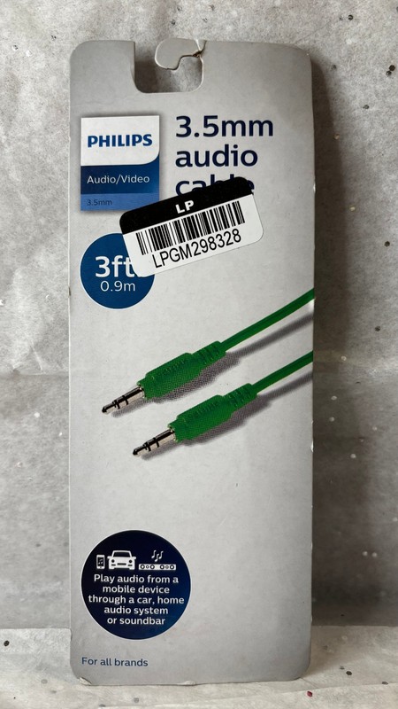 Philips Auxiliary Cable 3.5mm Basic 3ft Green