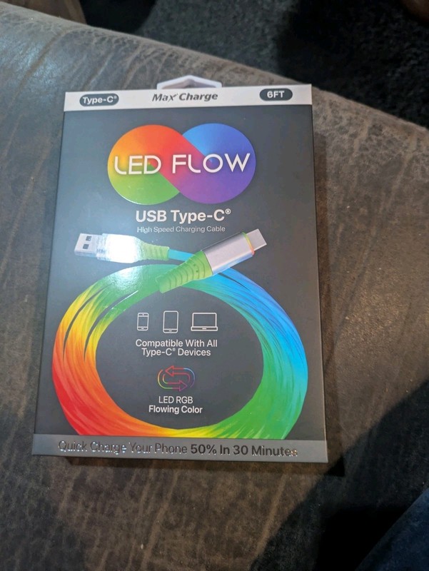 Max Charge LED FLOW 6 FT USB-C High Speed Charging Cable LED RGB Flowing Color
