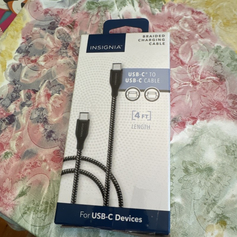 Insignia 4 Foot Micro USB 3.0 Charging or Sync Cable NIB
