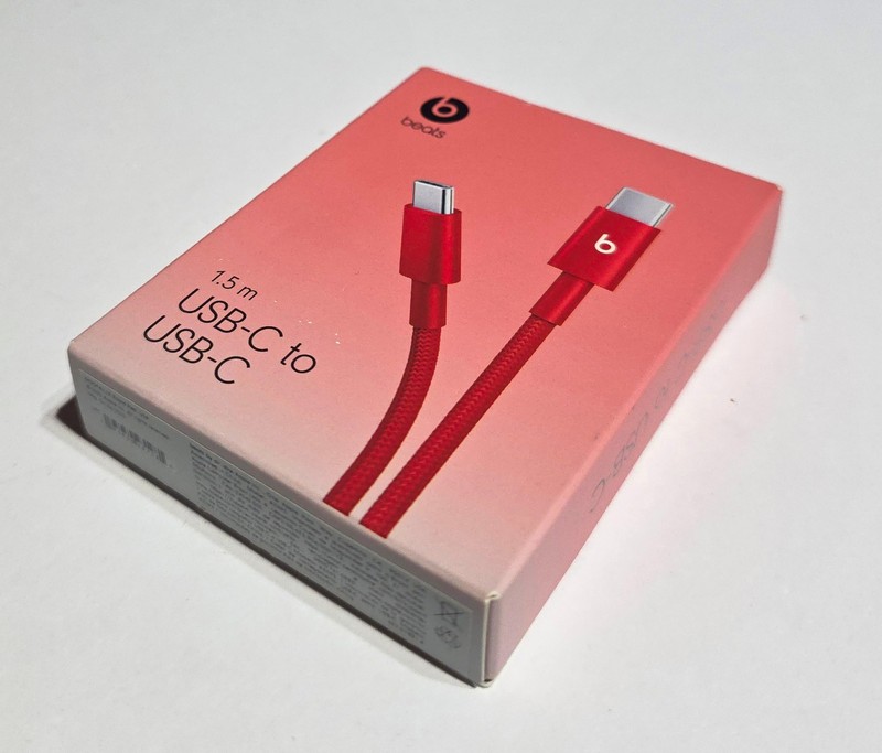 NEW OEM Rapid Red Apple Beats USB-C to USB-C 1.5m (5ft) Woven Cable MDGF4LL/A gallery