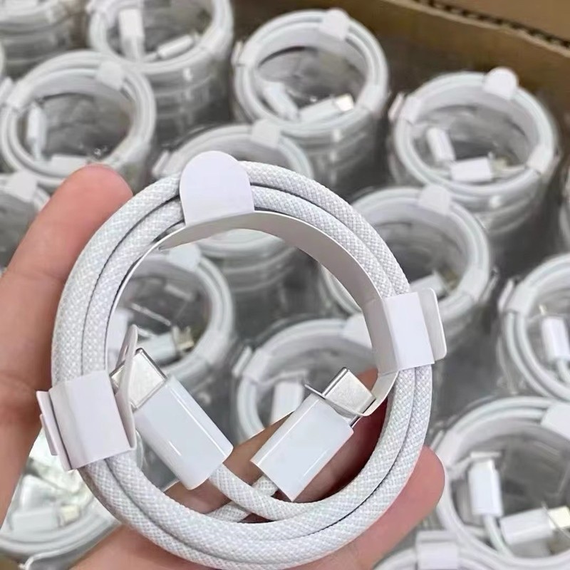 White Braided Nylon USB-C to USB-C Charging Cable 60w 1m USB 3.1