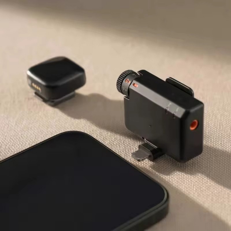 Original DJI Mic Mini Mobile Phone Adapter For iPhone 14/13/12/11/XS MAX/XR 8 7 gallery