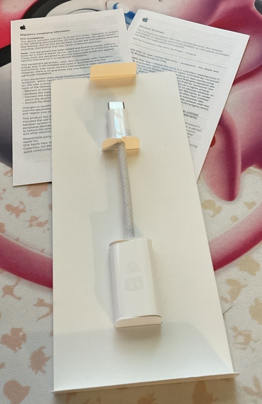 Apple Adapter USB-C to Lightning - Connector - Braided White - MUQX3AM/A - New📱 gallery